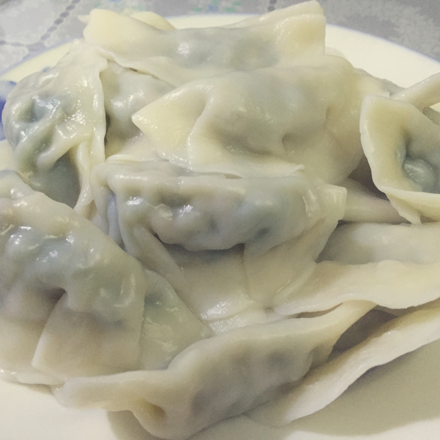 芹菜猪肉馅儿饺子