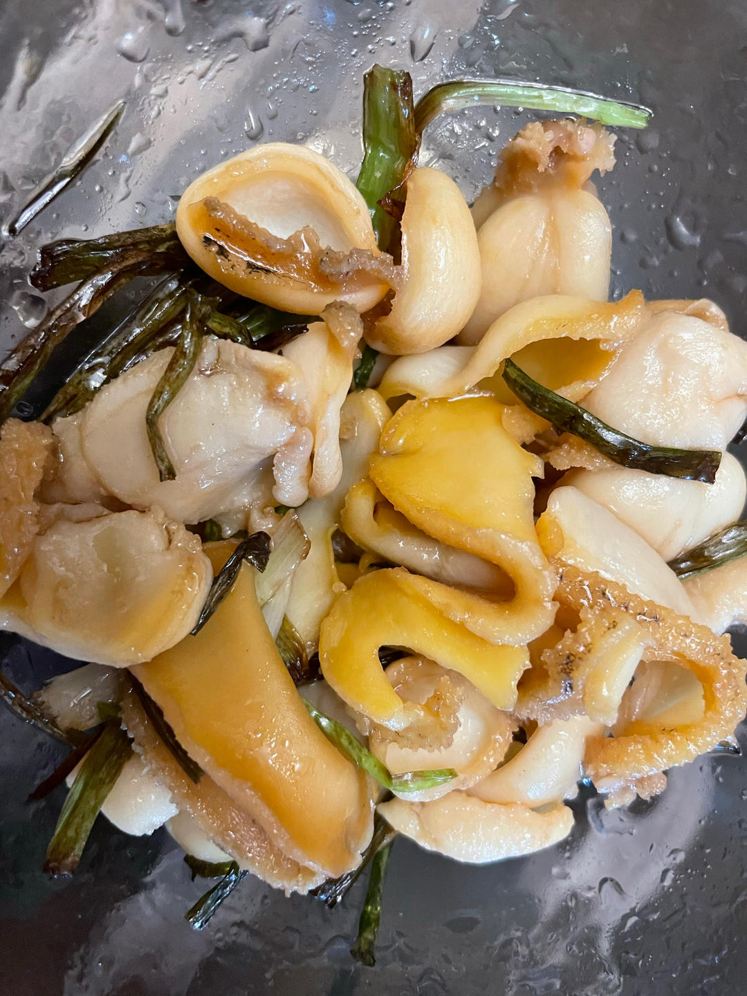 葱油鲍鱼片