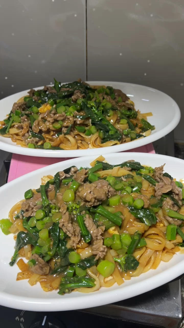 潮汕湿炒牛河