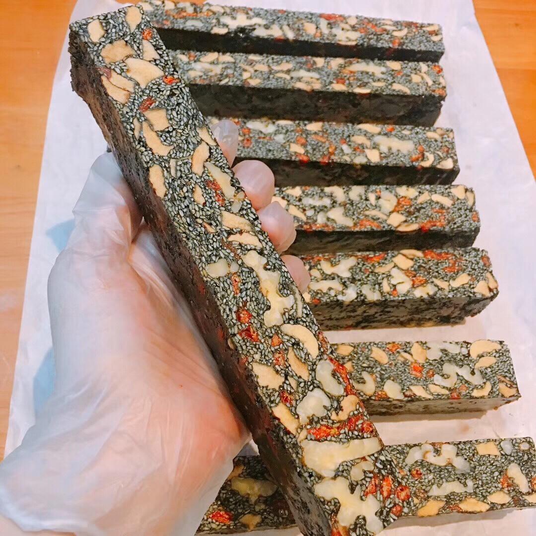 阿胶糕（固元膏）