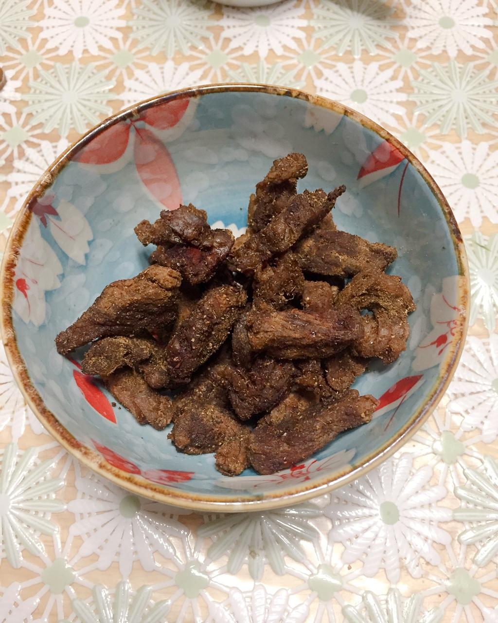 【健身厨男】超级懒人的牛肉干微波炉做法