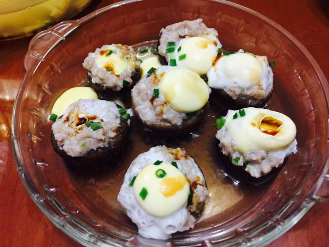 香菇肉饼蒸鹌鹑蛋的做法