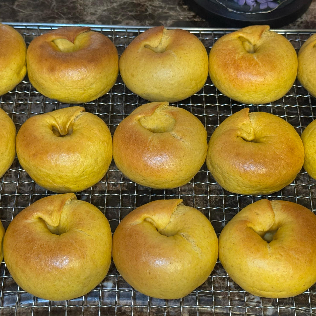 南瓜肉桂葡萄干贝果【北鼎烤箱】