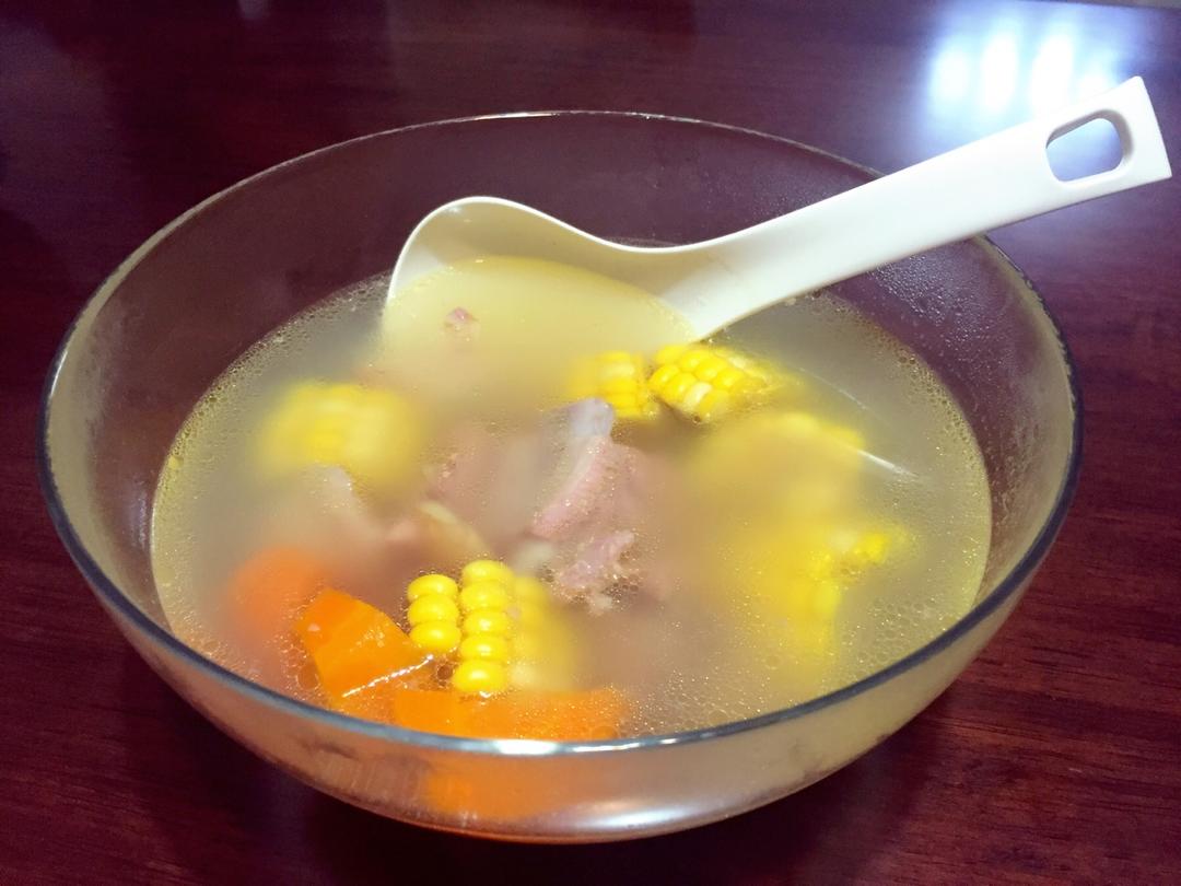 玉米排骨汤