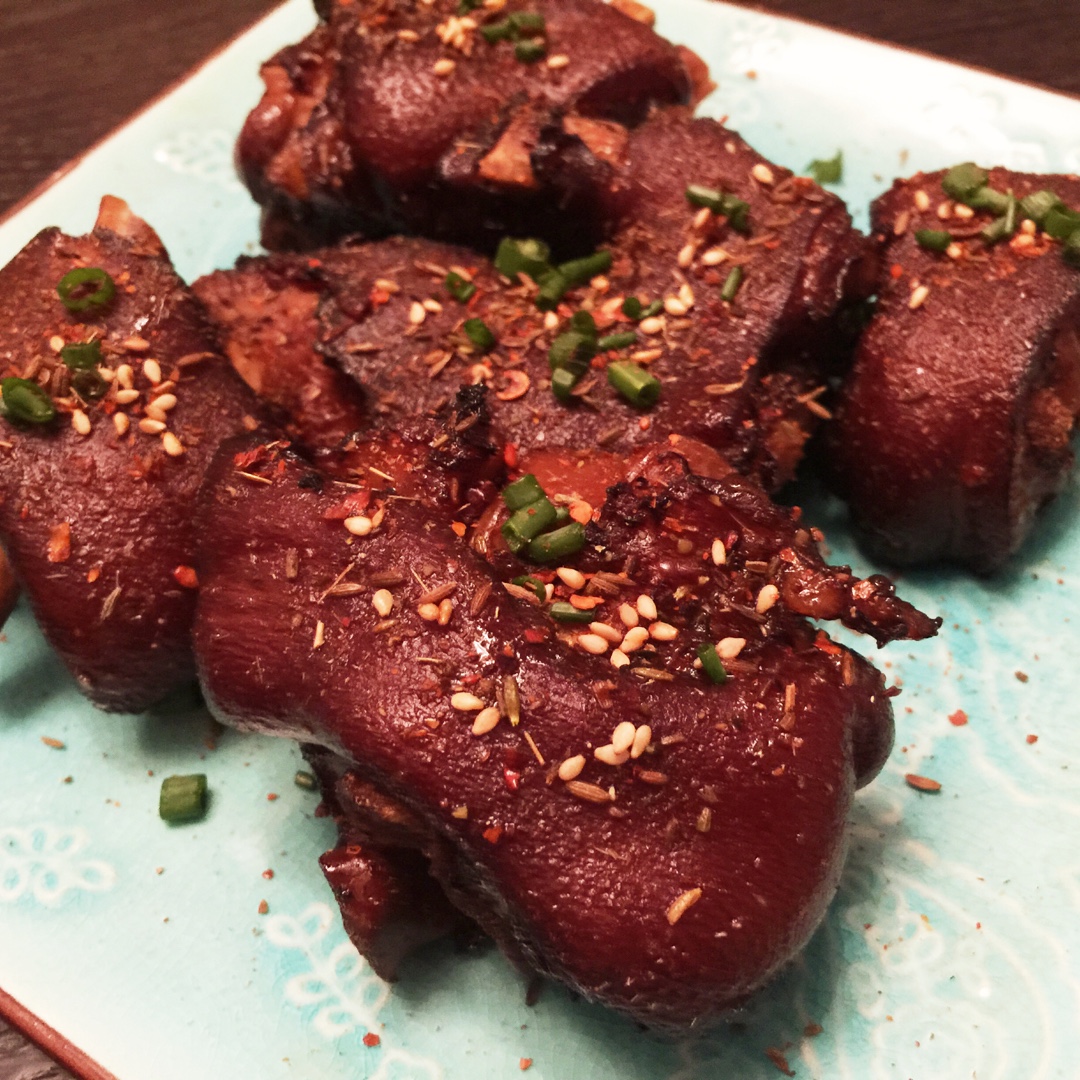 香辣烤猪蹄，附详细的卤水方法