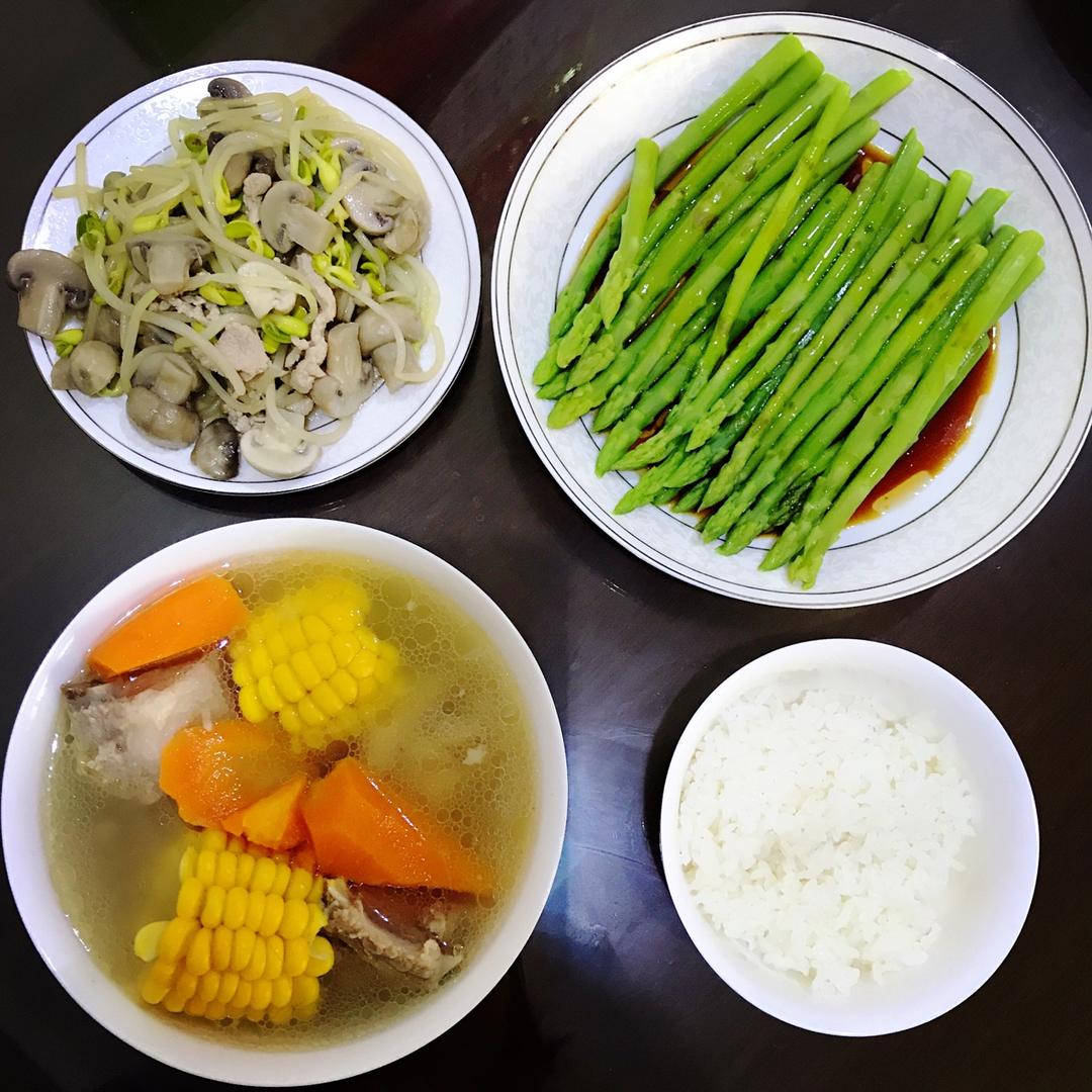 月子餐