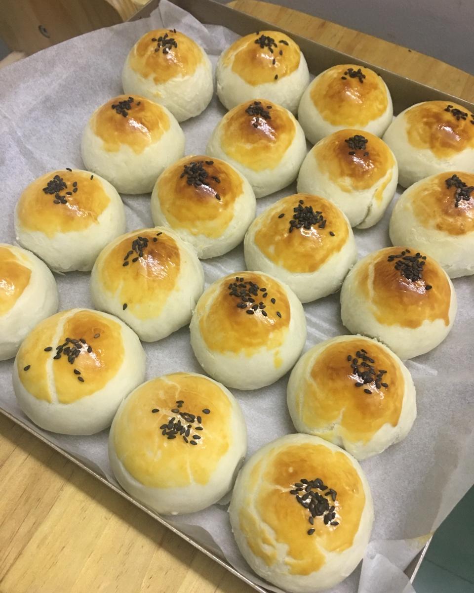 蛋黄酥