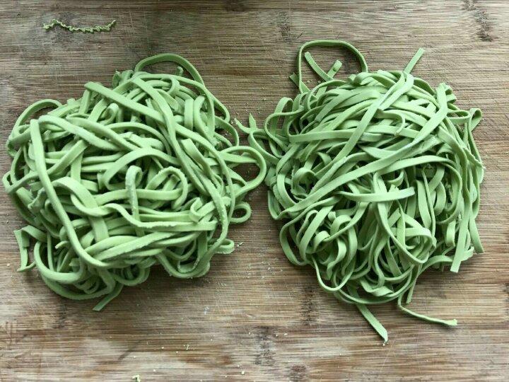 菠菜面（宝贝吃食记）的做法