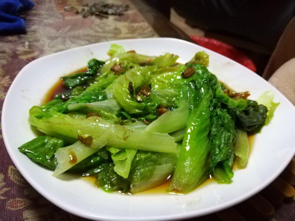白灼西生菜