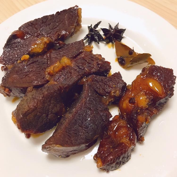 卤牛肉