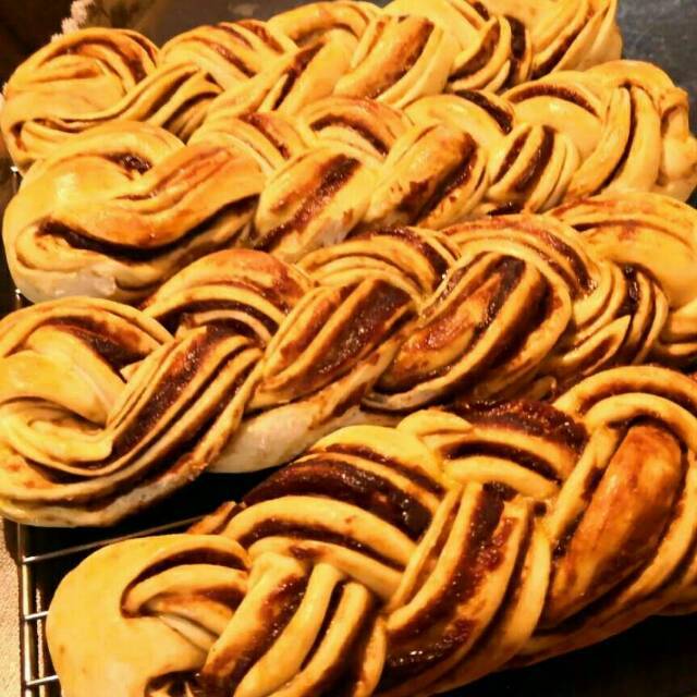 一次性发酵辫子红豆面包