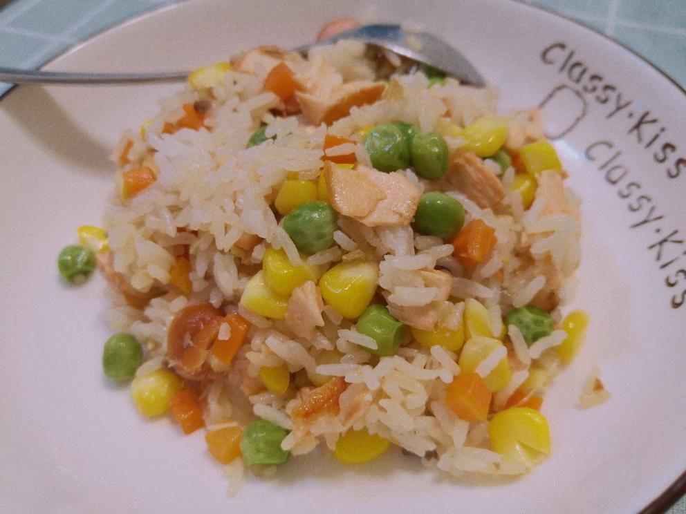 熟三文鱼拌饭的做法