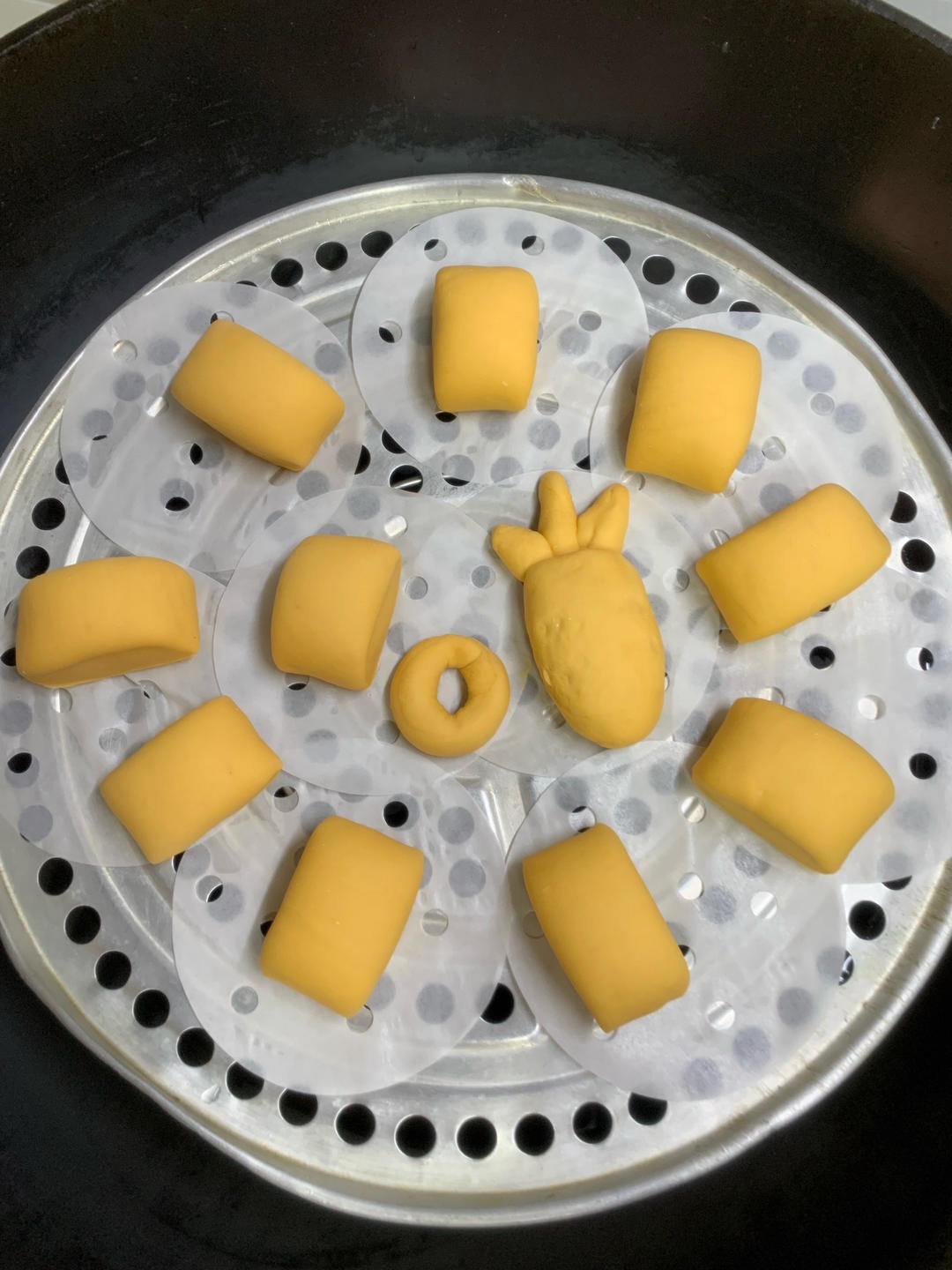 胡萝卜小小馒头