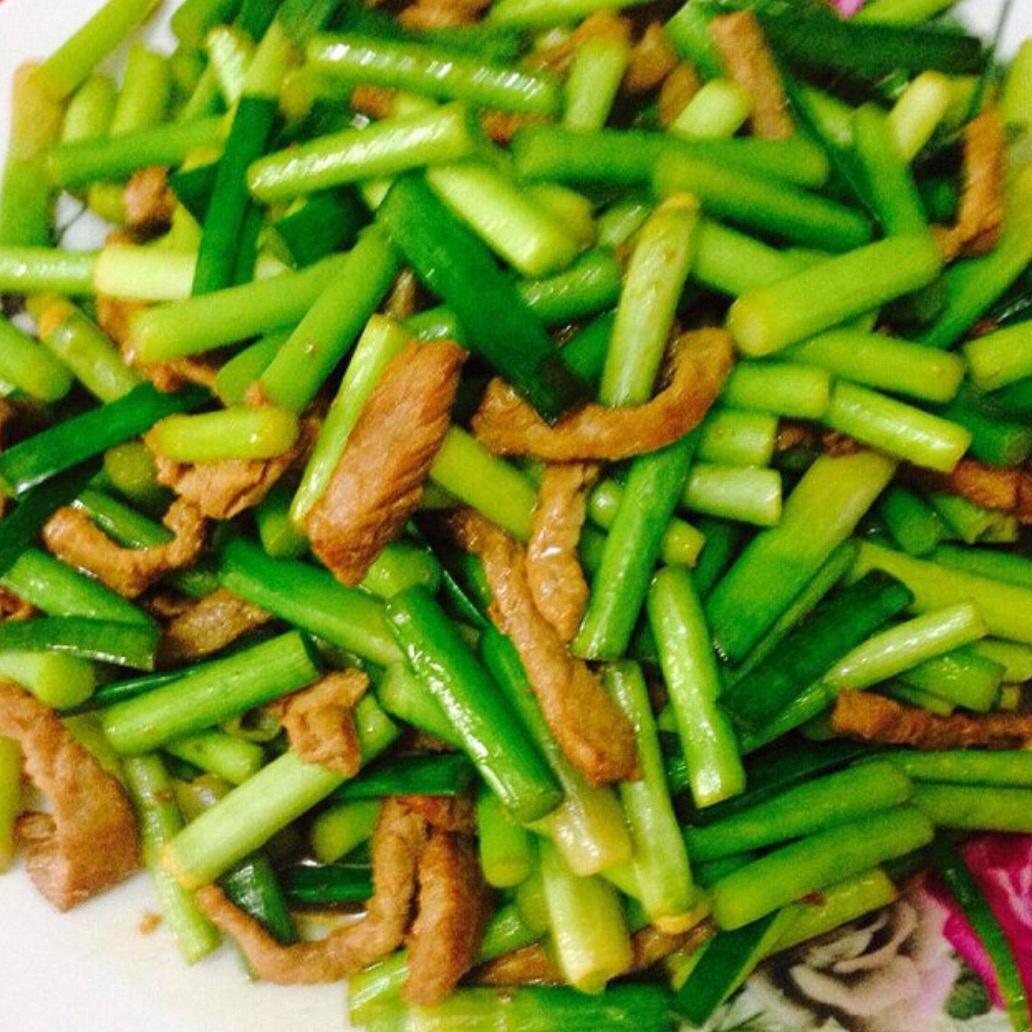肉丝炒蒜苗