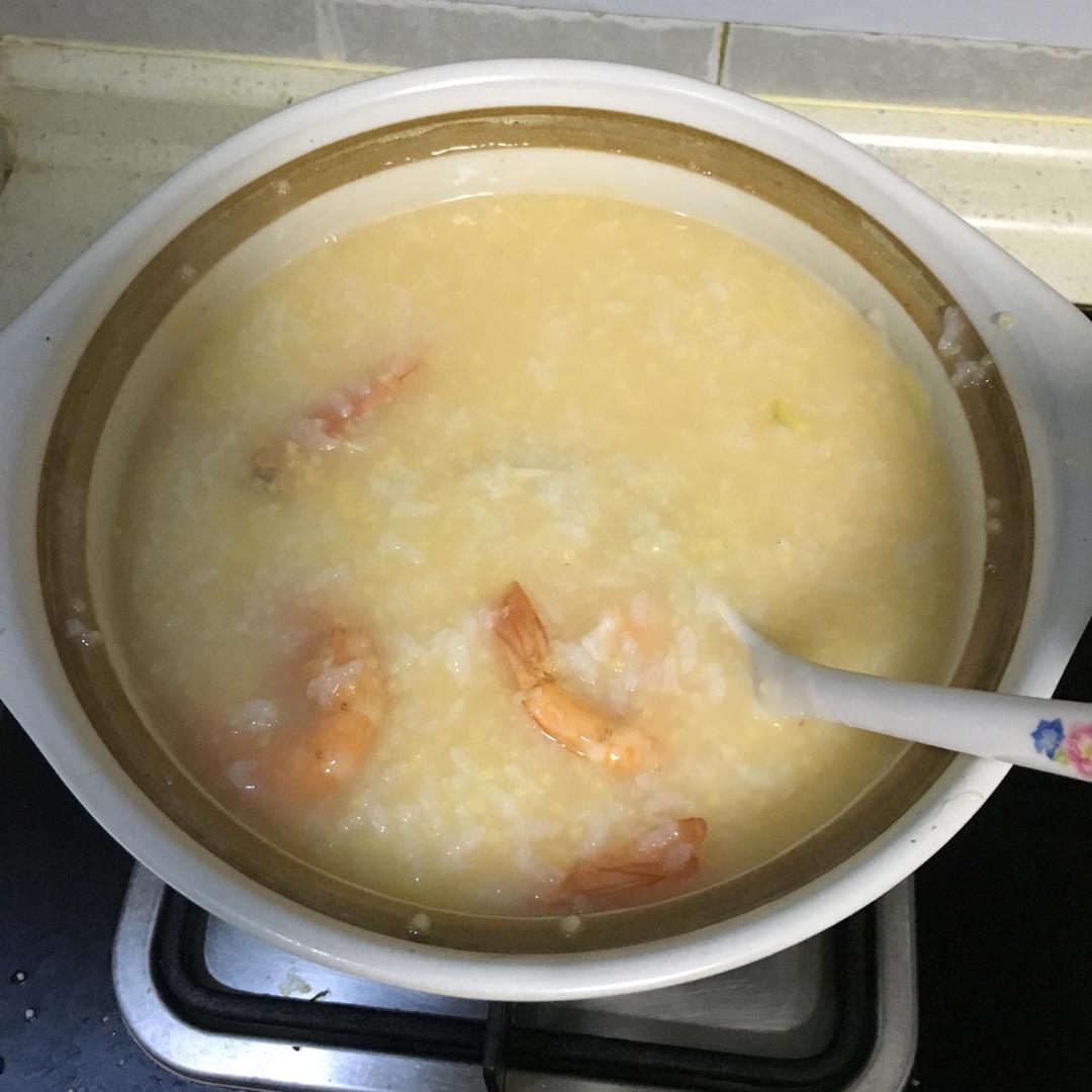 鲜虾砂锅粥
