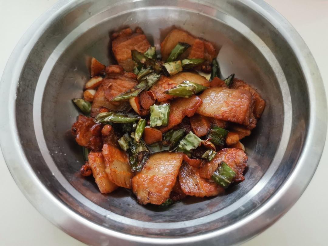 农家小炒肉【记忆中勾魂的油汤】