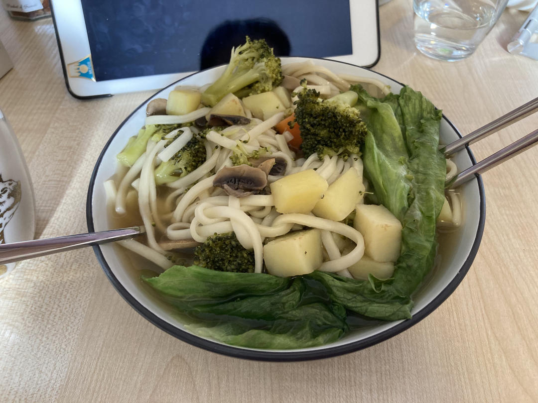 什锦蔬菜汤面