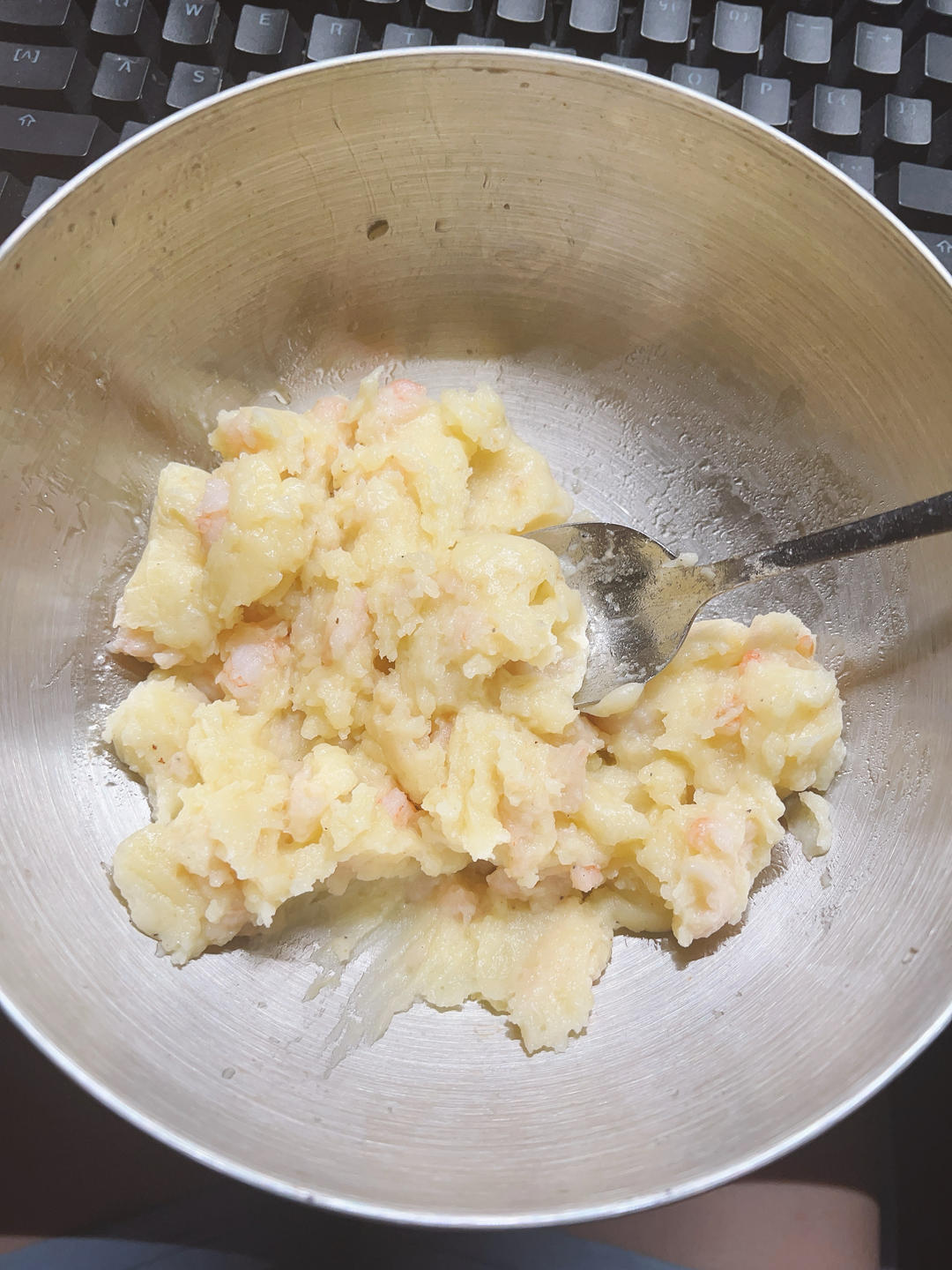 虾滑土豆泥的做法