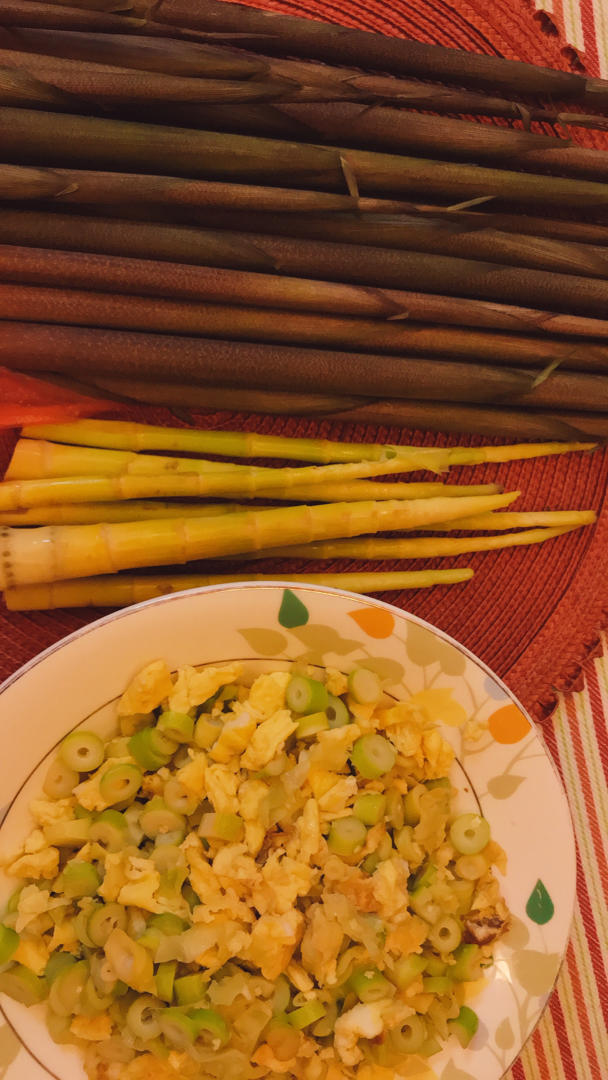 lindasu做的春笋炒鸡蛋