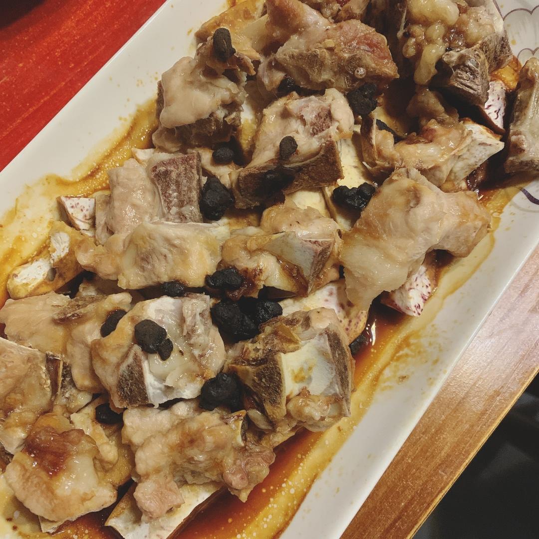 馋哭我的豆豉排骨蒸芋头