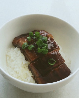 蒲烧鳗鱼饭