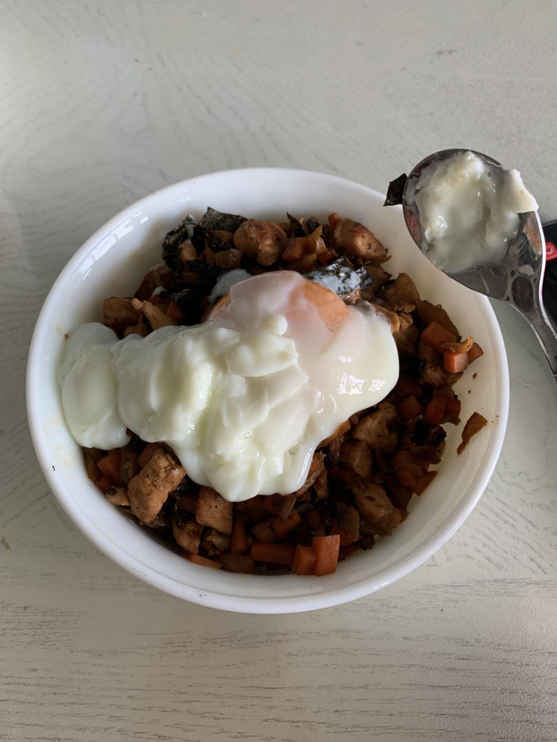 日料店排名第一的【网红温泉蛋碎鸡饭】