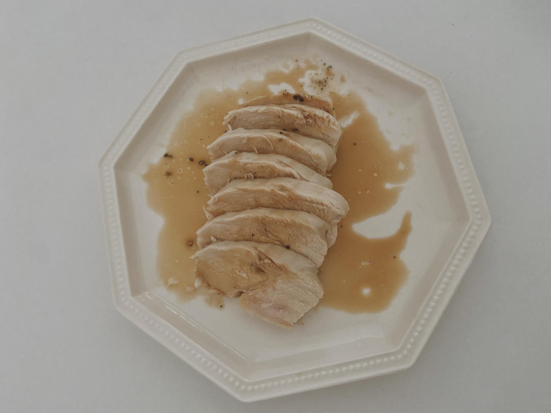 日式嫩蒸鸡胸肉（鲜香美味.柔嫩多汁）