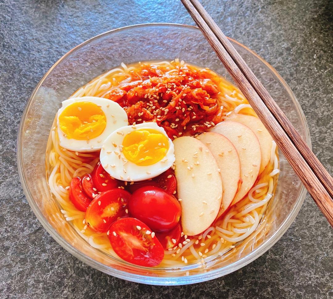 关鑫做的堂妈教你做正宗朝鲜冷面