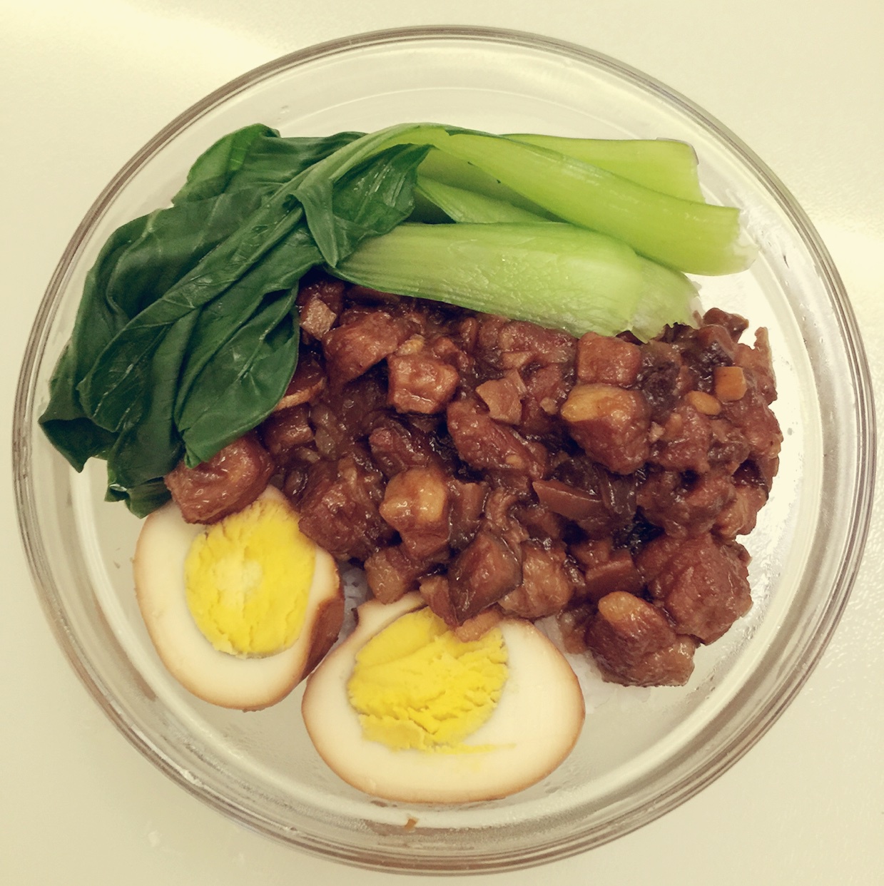 洋葱酥卤肉饭