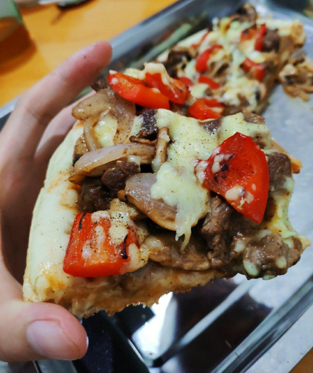 黑椒牛肉厚底披萨