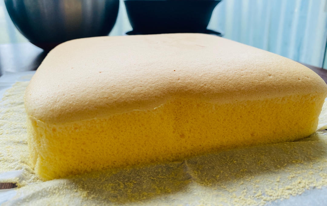 【免费配方】最近在日本很火的一款舒芙蕾烫面海绵蛋糕