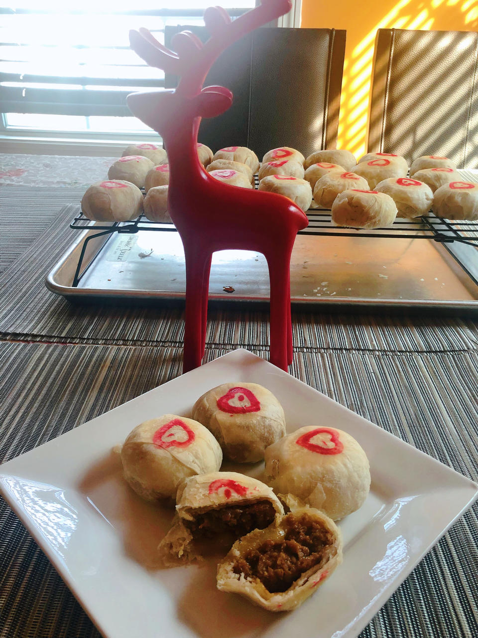 【鲜肉月饼】秋天的第一颗月饼，一口爆汁，酥香掉渣！