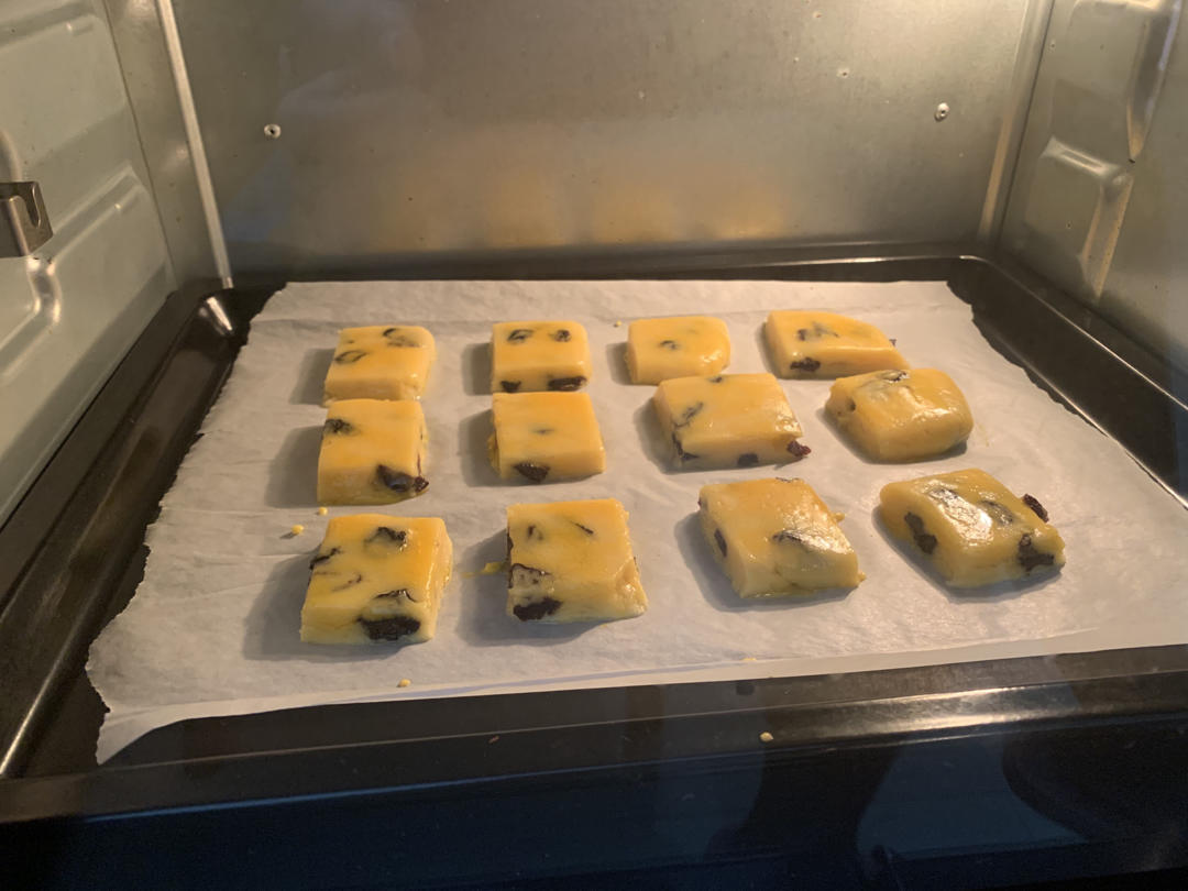 酥软到骨子里的葡萄奶酥