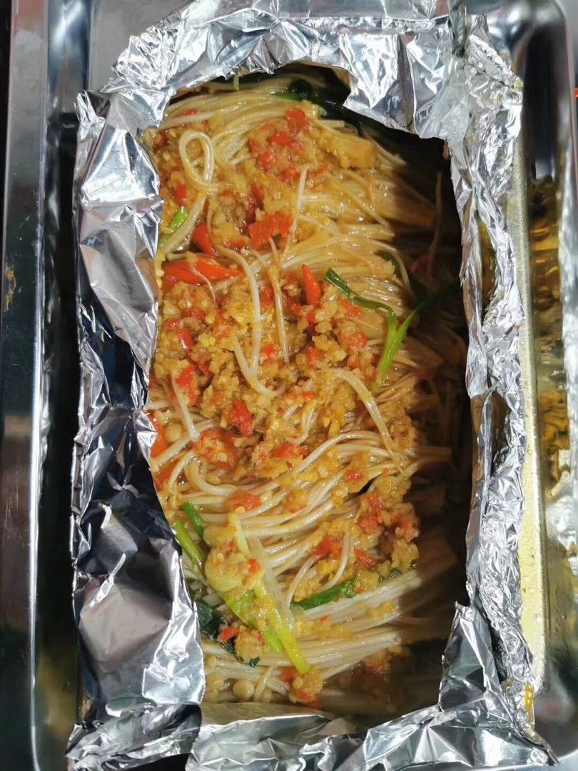 蒜蓉烤金针菇（烤箱版）