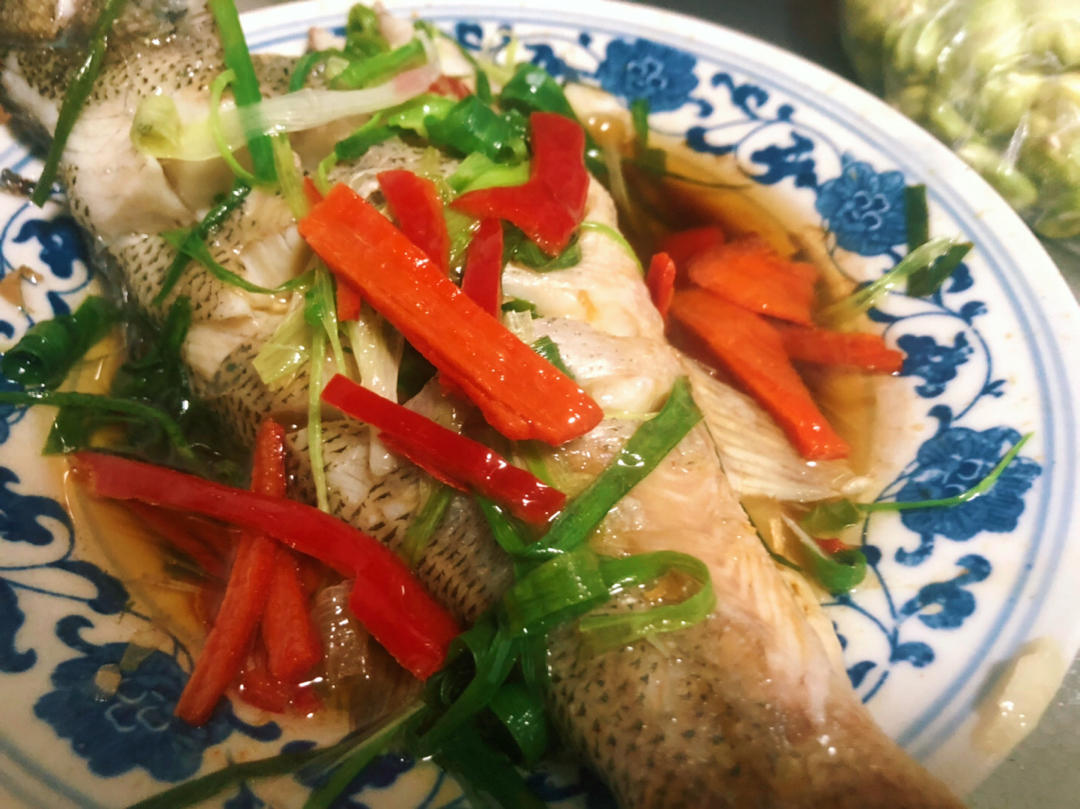 ㊙️年味‼️家宴必备清蒸鲈鱼‼️蒸蒸日上