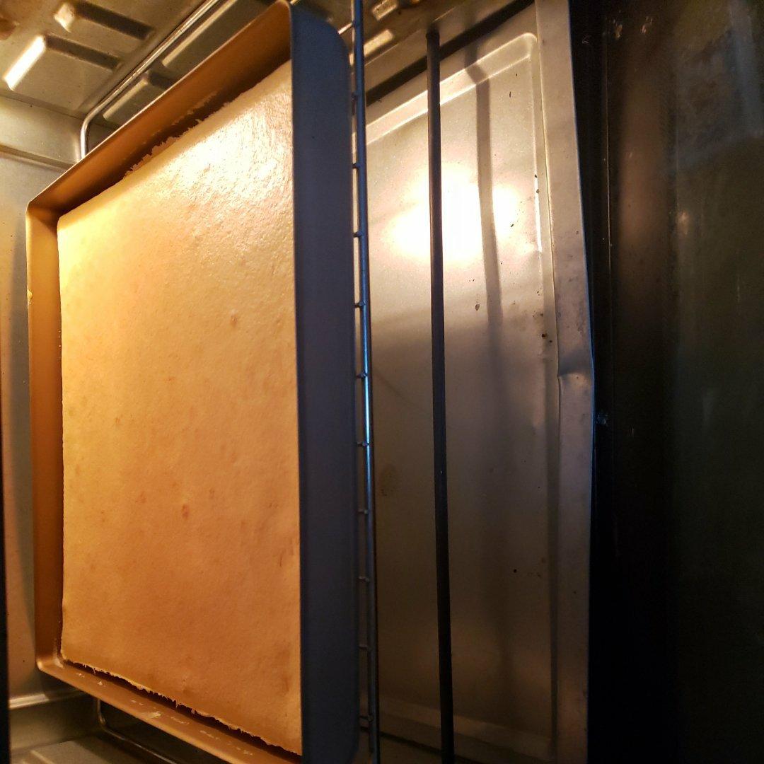 简单美味的原味瑞士卷厚卷『饱满不开裂』