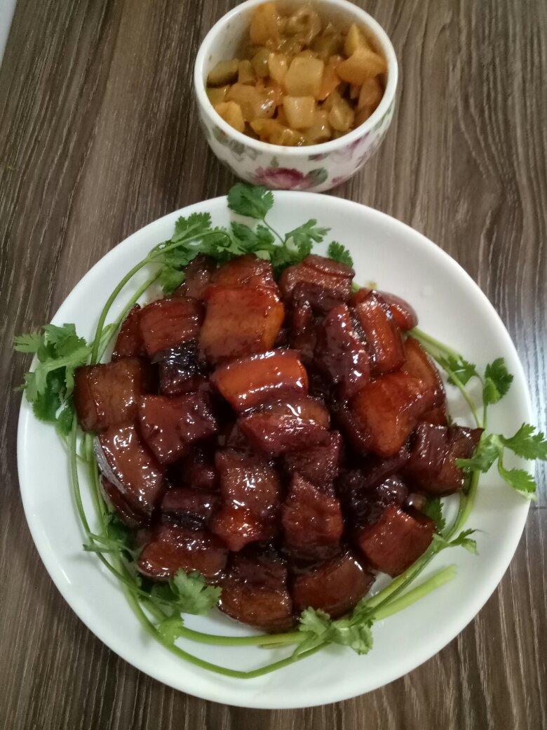 小吴阿姨做的红烧肉