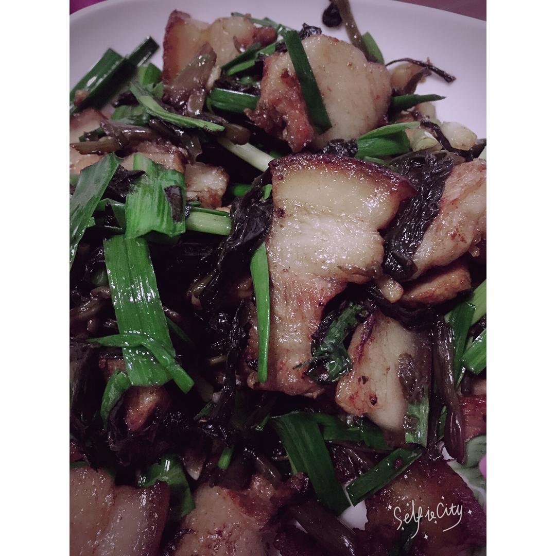 青蒜炒腊肉