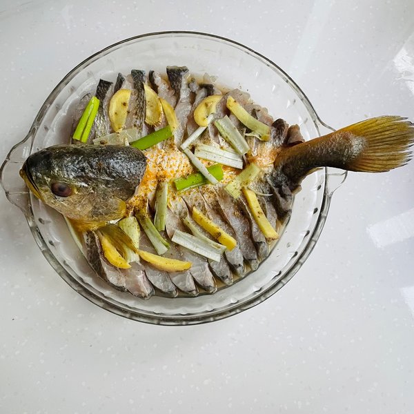 清蒸黄花鱼的做法 步骤8