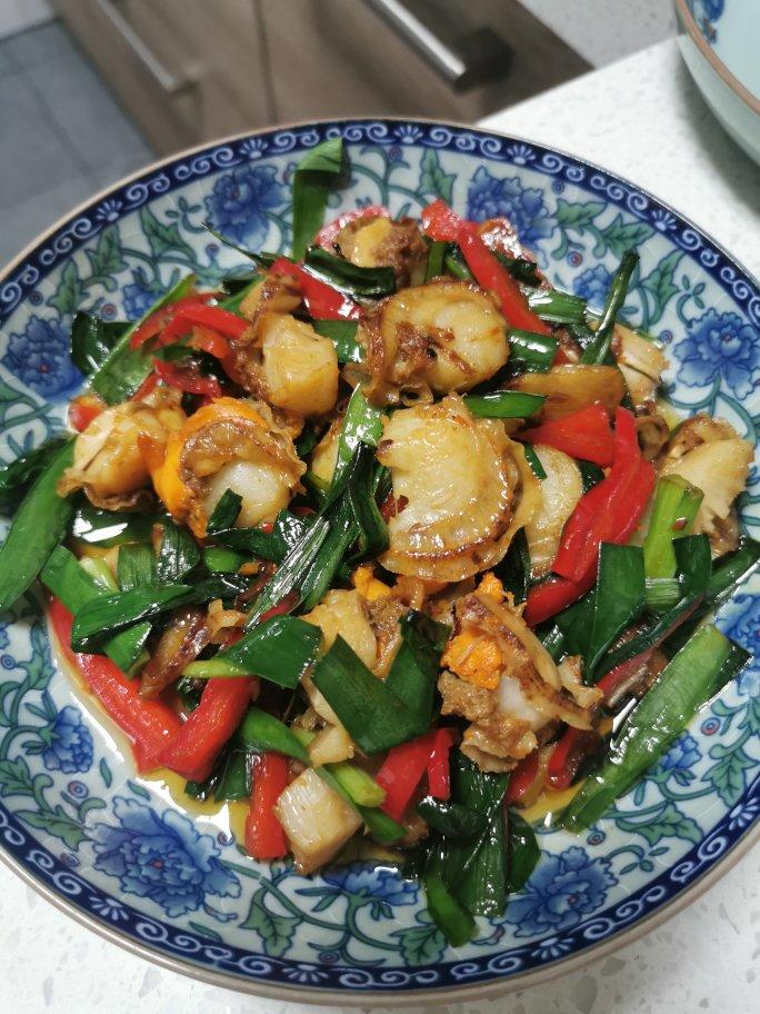 扇贝肉炒韭菜