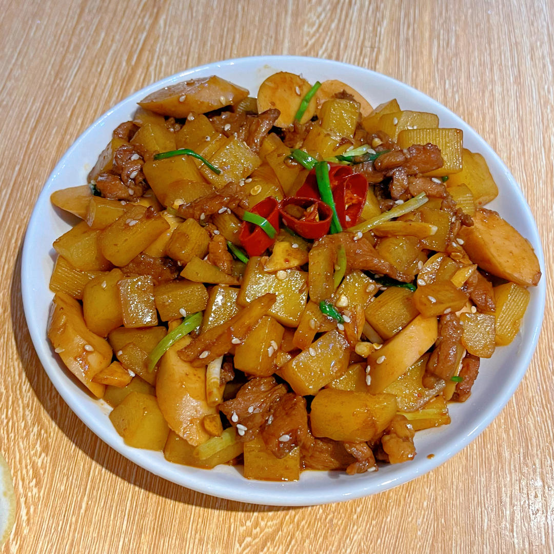 香辣过瘾的孜然土豆火腿，比路边摊还好吃