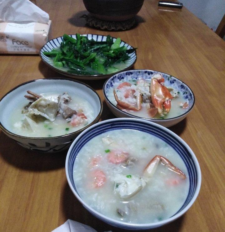 海鲜粥（潮汕砂锅粥）