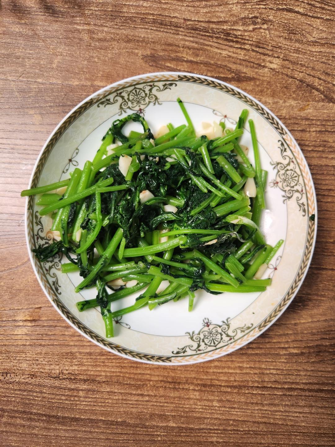 蒜蓉蒿子杆