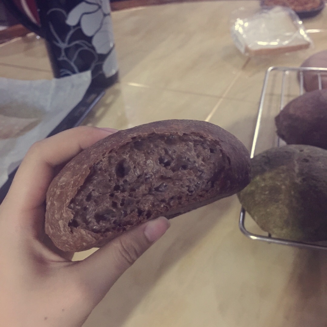 免揉意大利拖鞋面包ciabatta（吐血整理史上最全藤田千秋免揉欧包制作心得）