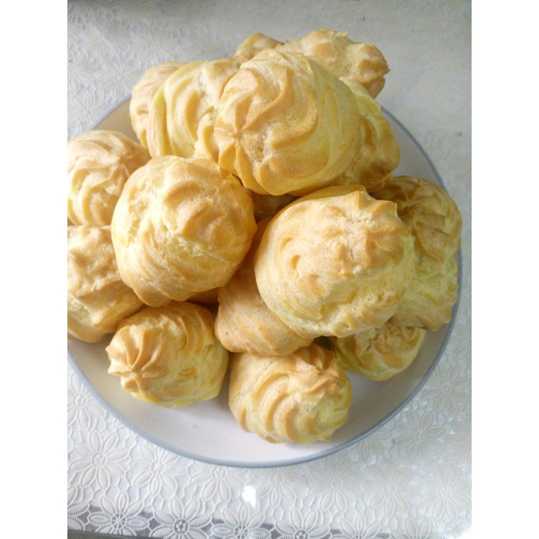 卡仕达奶油泡芙