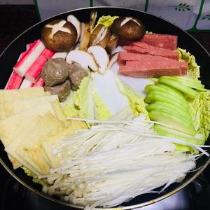 阿态牌韩国部队火锅🍲的做法 步骤3