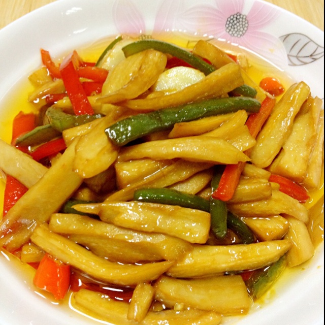 青椒素炒杏鲍菇