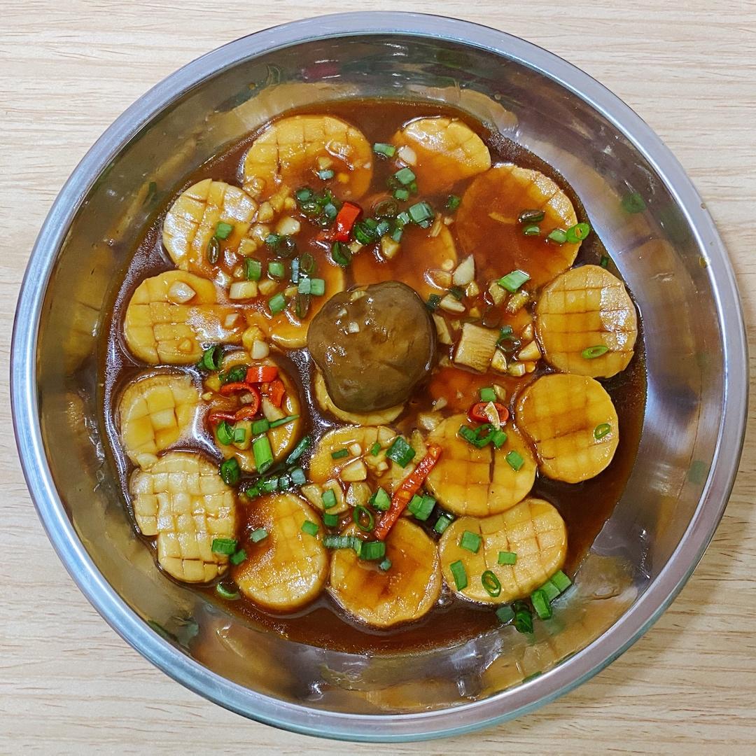 比肉还好吃的酱汁杏鲍菇，拿肉也不换。