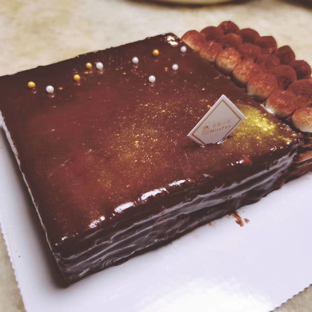 （视频菜谱）滴落巧克力蛋糕