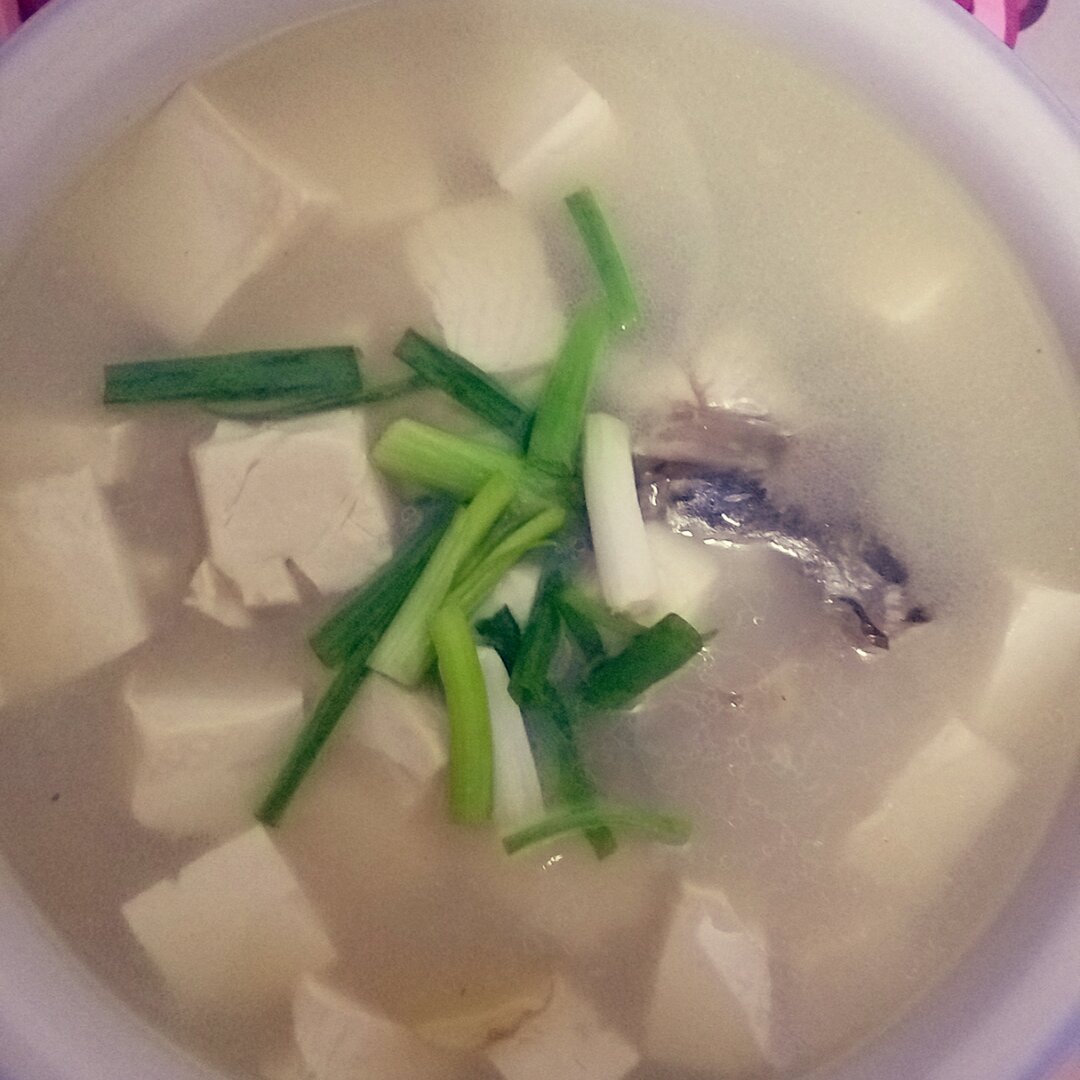 鱼头豆腐汤